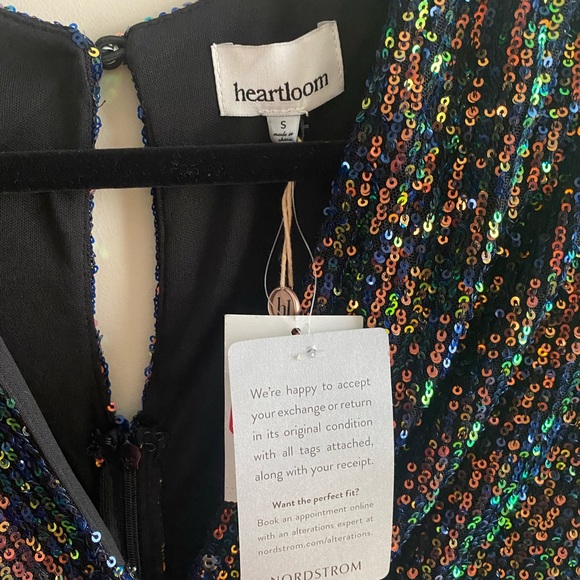 Heartloom Dress - Picture 3 of 3